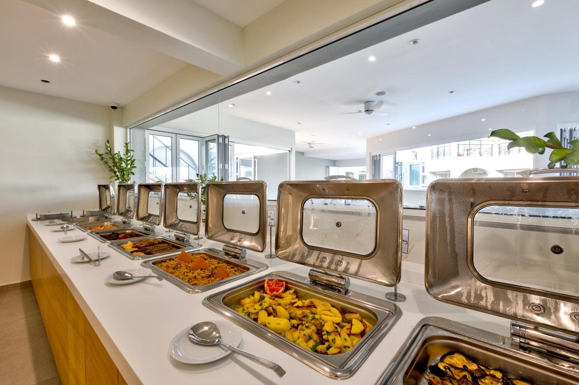 White Olive Premium Laganas Hotell Eksteriør bilde
