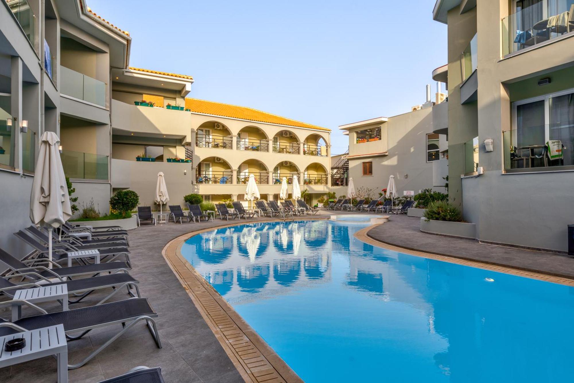 White Olive Premium Laganas Hotell Eksteriør bilde