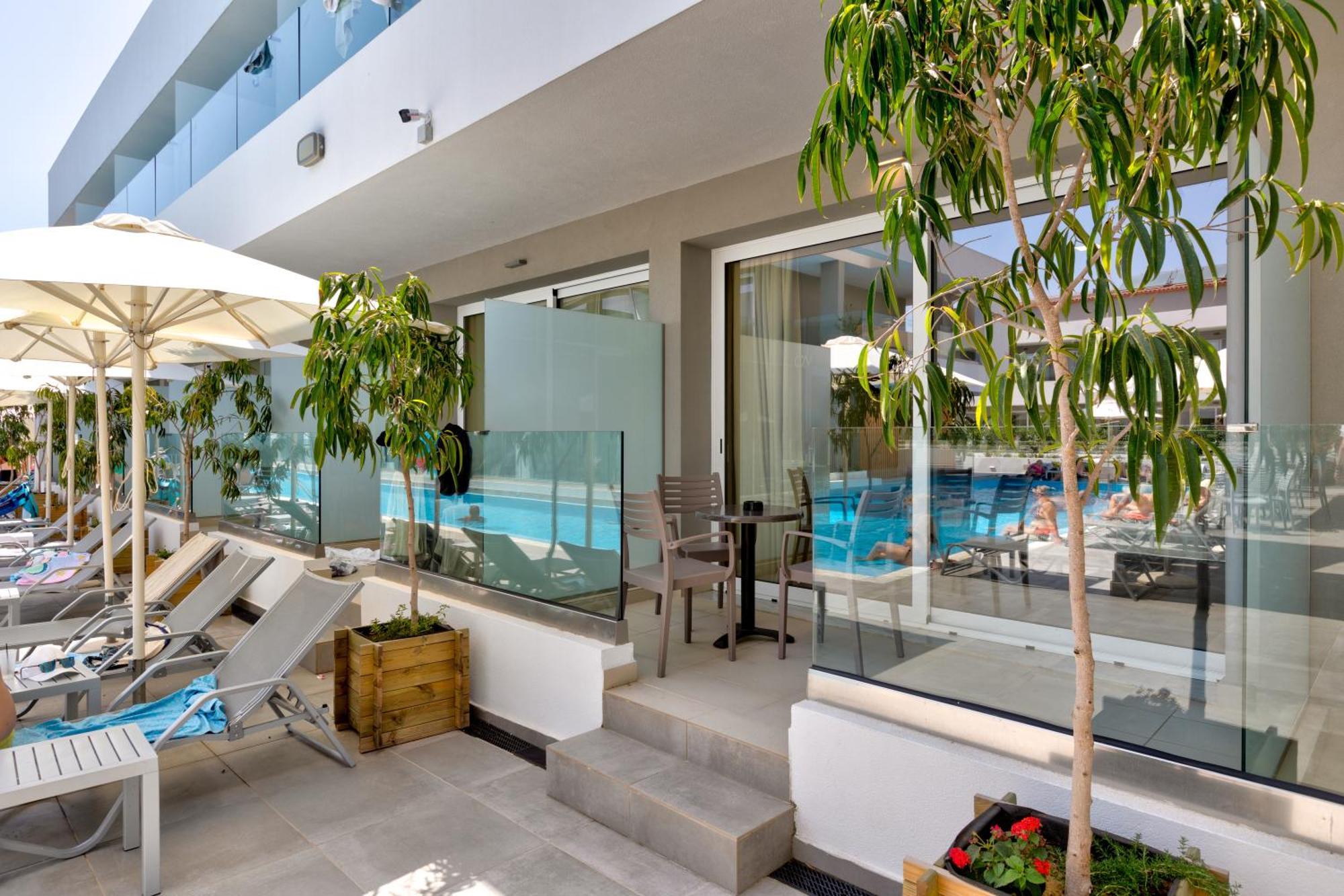 White Olive Premium Laganas Hotell Eksteriør bilde
